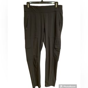 Athleta travel pants - black size 8 elastic back of waist lightweight fabric